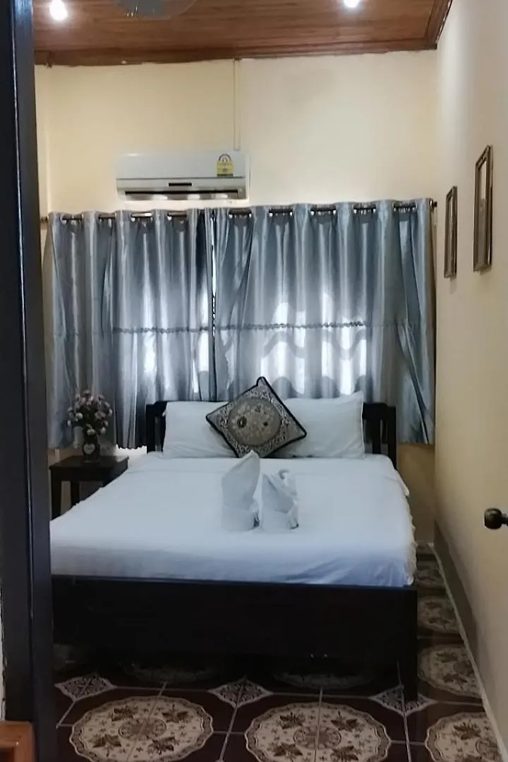 Phanh Tha Sone Guest House Luang Prabang